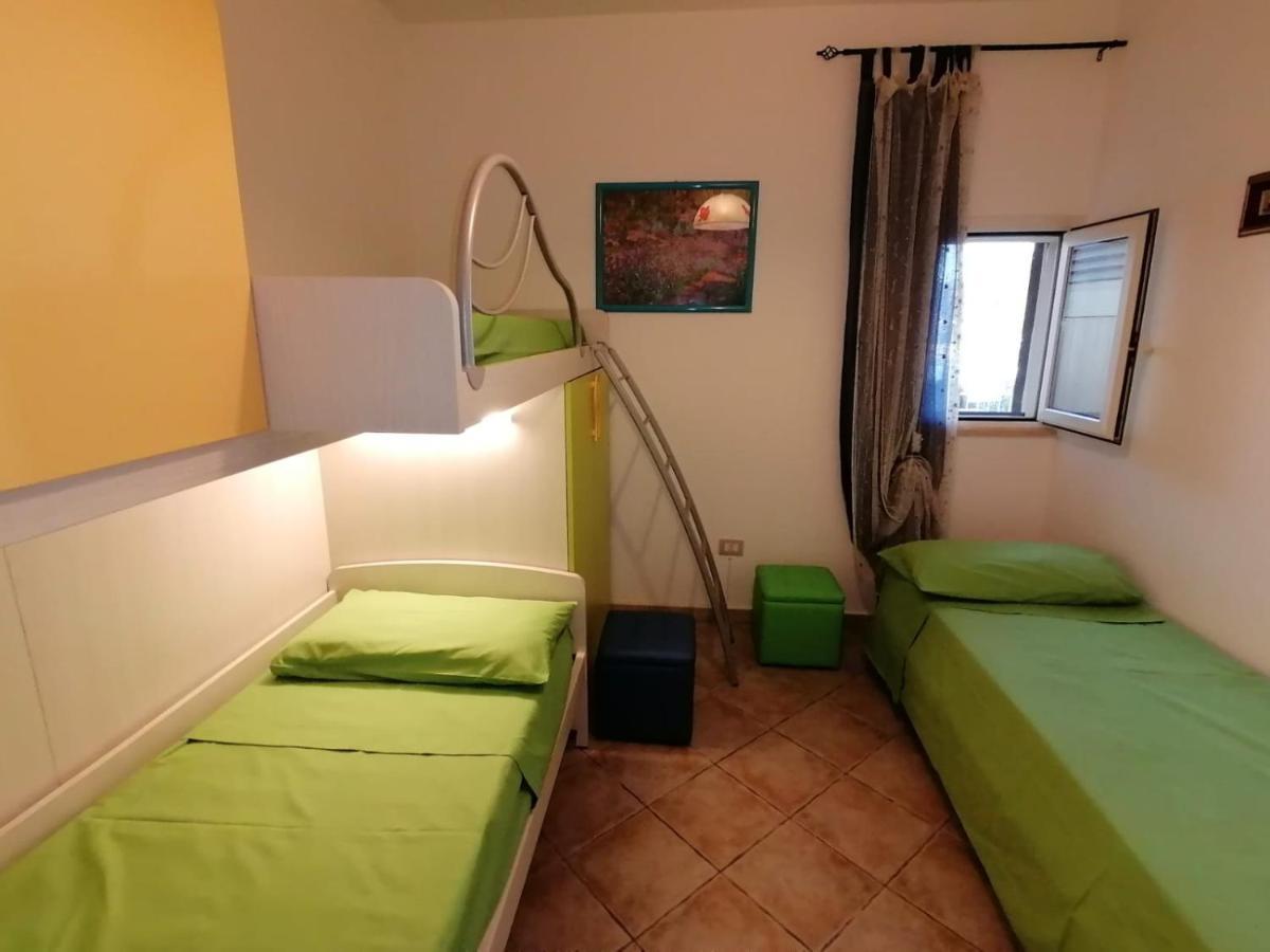 Case Vacanze Vista Mare Torre Pali 外观 照片