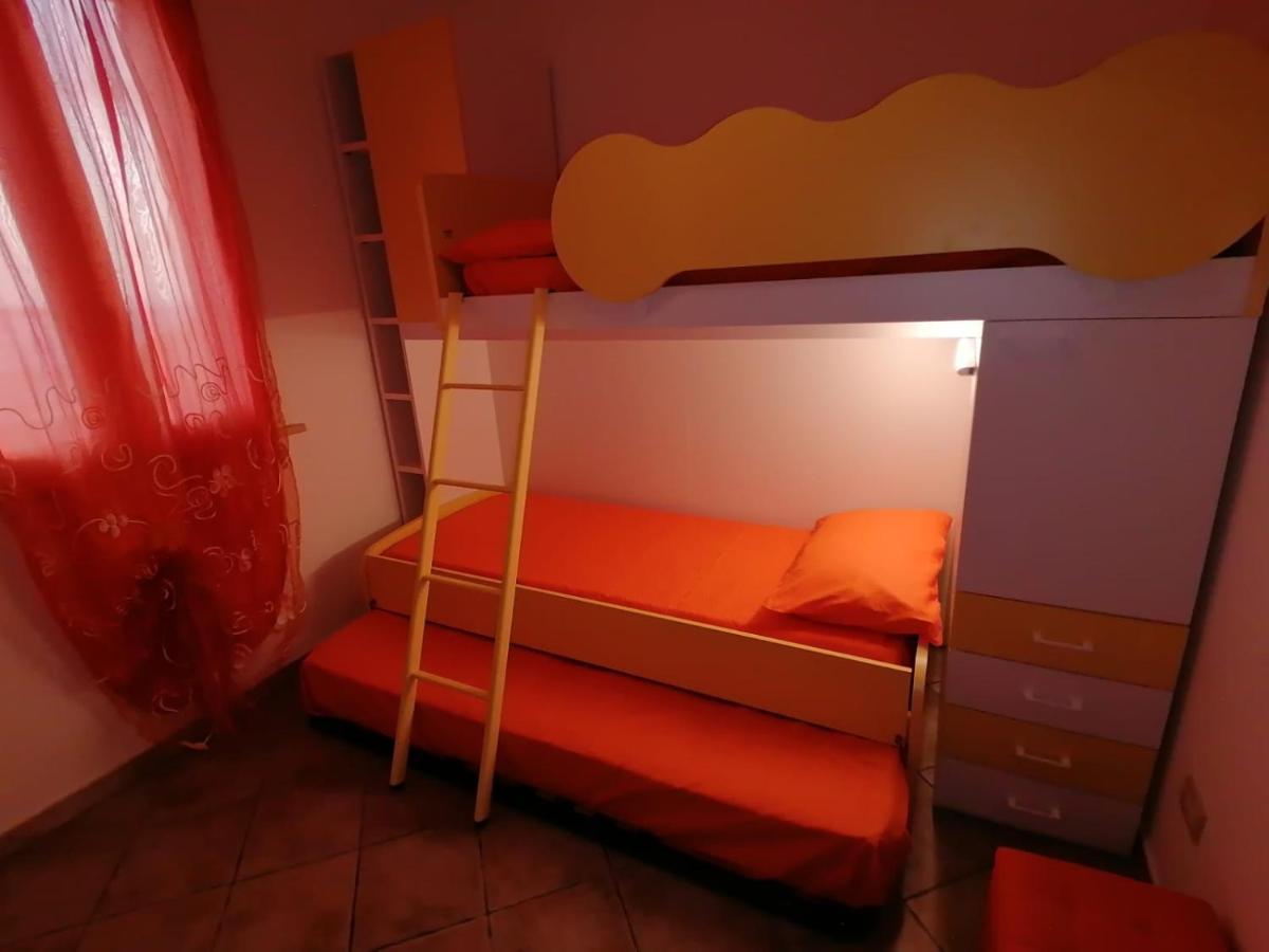 Case Vacanze Vista Mare Torre Pali 外观 照片