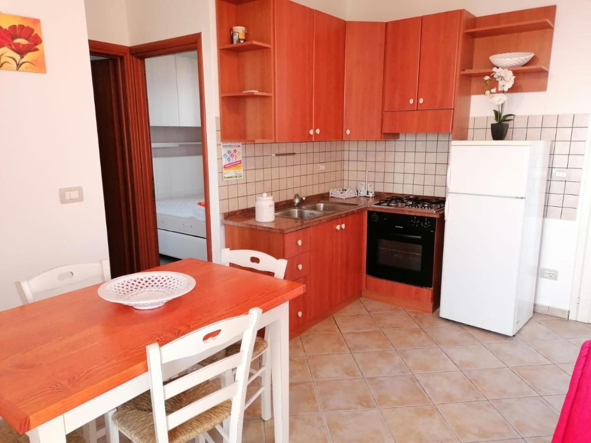 Case Vacanze Vista Mare Torre Pali 外观 照片
