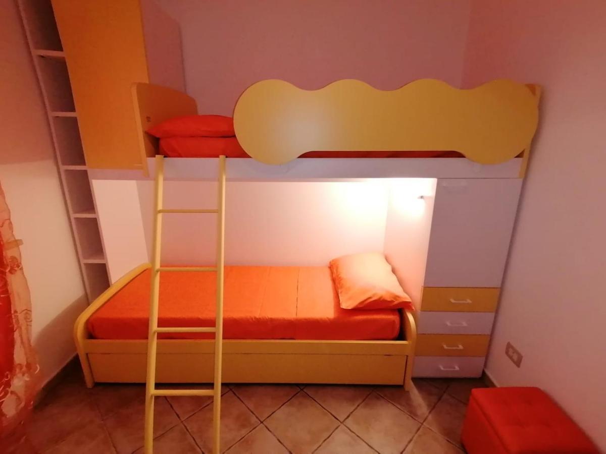 Case Vacanze Vista Mare Torre Pali 外观 照片